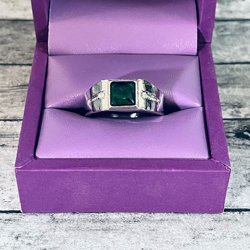 Men’s fashion ring